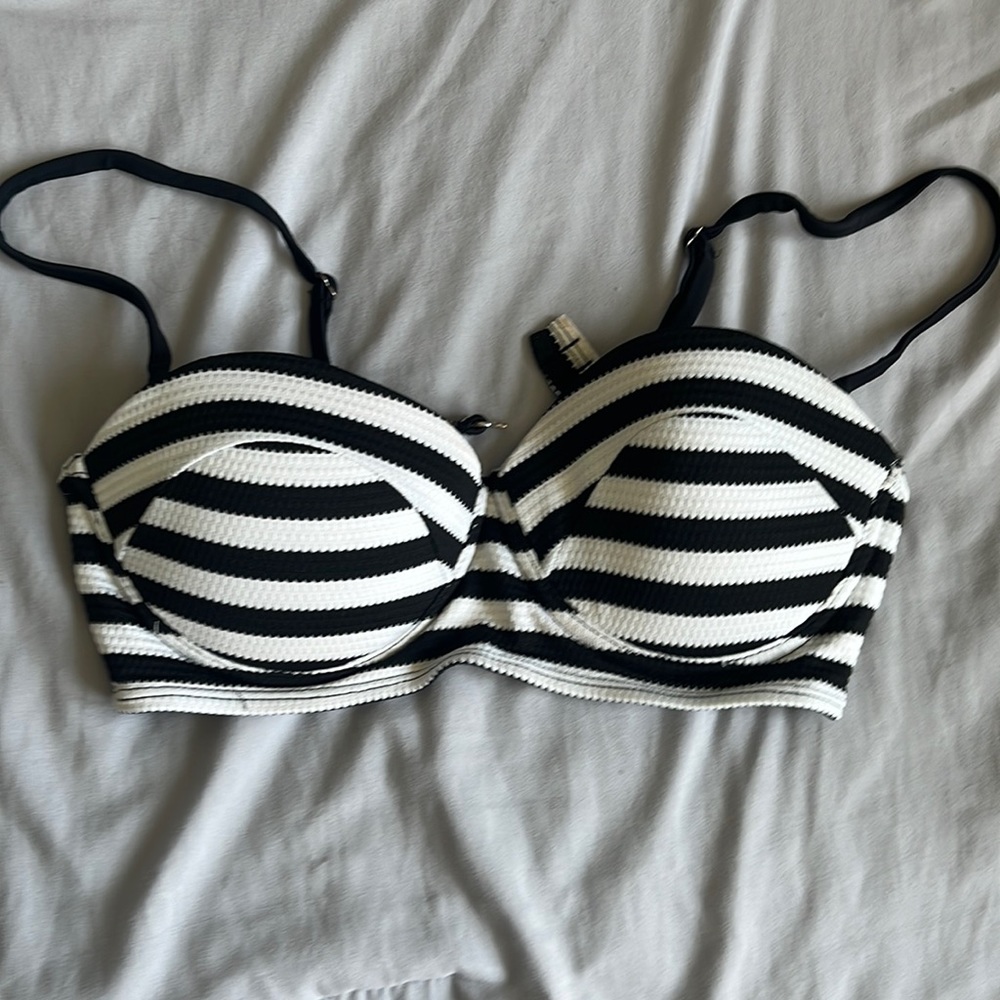 Black and White Striped Bikini Top